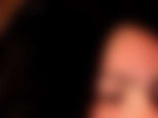Live cam show with SARA - Facial on Soda Cam