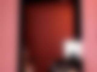 SARA's Live Sex Cam Show