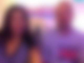 Live cam show with pappyslilfreak - Brown Hair MILF on liverealitysex.com
