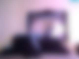 Live cam show with pappyslilfreak - Brown Eyes on galaxygirlnitro.com