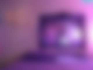 Live cam show with pappyslilfreak - Latina on CamSextacy