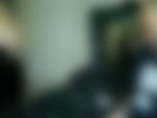Live cam show with pappyslilfreak - Strip on Uber Horny