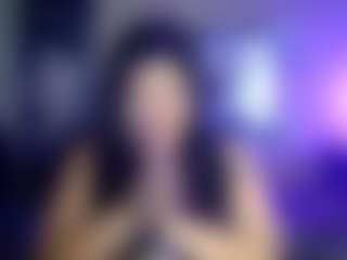 Live cam show with pappyslilfreak - Latina on Hubzter Live