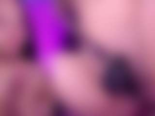 PetiteSofia's Live Sex Cam Show