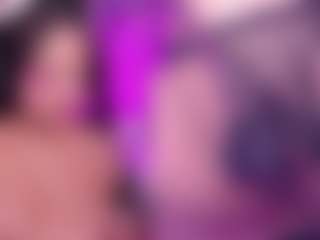 PetiteSofia's Live Sex Cam Show