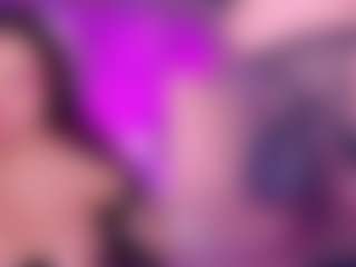 PetiteSofia's Live Sex Cam Show