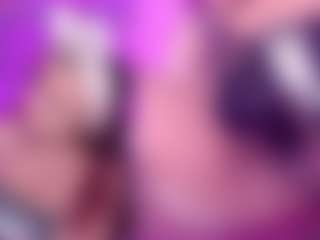 PetiteSofia's Live Sex Cam Show