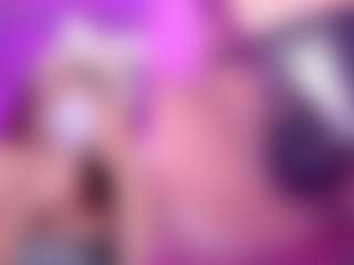 PetiteSofia's Live Sex Cam Show