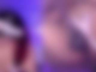 Live cam show with PetiteSofia - Average on CamSodaAdn