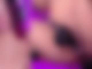 PetiteSofia's Live Sex Cam Show