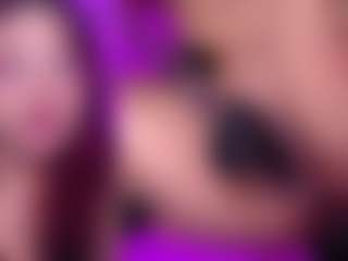 Live cam show with PetiteSofia - Full Nudity on Milfs Live