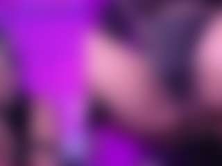 Live cam show with PetiteSofia - Amateur on Camsoda