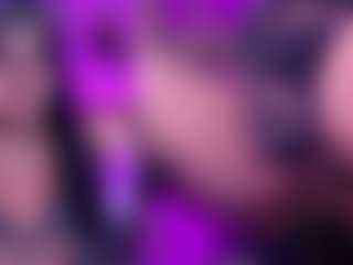 PetiteSofia's Live Sex Cam Show