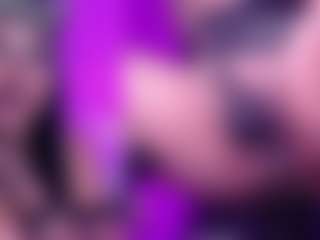 Live cam show with PetiteSofia - Middle Aged on sexylive.show