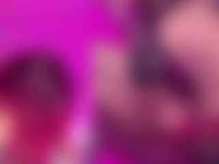 Live cam show with PetiteSofia - Fuck Machine on WildCum