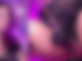 Live cam show with PetiteSofia - Handjob on Uber Horny