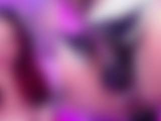 Live cam show with PetiteSofia - Middle Aged on CamwithHer