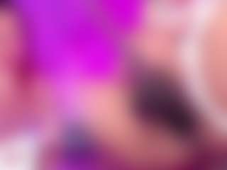 Live cam show with PetiteSofia - Anal on SmokeAndPoke