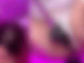 PetiteSofia's Live Sex Cam Show