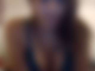 Live cam show with JulietIsabelle01 - Anal Brown Hair on Pornisteam.com