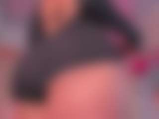 Live cam show with mara-brooks - Deepthroat on Camsoda
