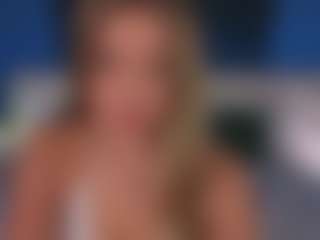 Live cam show with Mavis-Willis - Naughty on hotwifechat.live