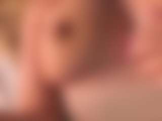 Live cam show with Mavis-Willis - Role Play on Chatstar