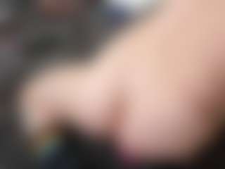 Live cam show with Andrey - Submissive on StripNow
