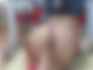 Live cam show with eljosipe - Flashing on madthumbs
