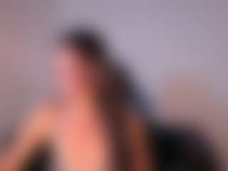 Live cam show with KasandraMature - Petite on Camiplay Live