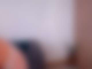 Live cam show with KasandraMature - Thin on Camming Site