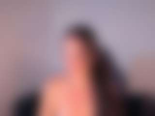 Live cam show with KasandraMature - Camel Toe on realtime-chat