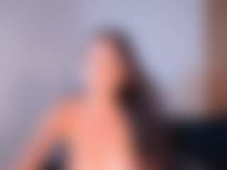 Live cam show with KasandraMature - Flirt MILF on Camiplay Live