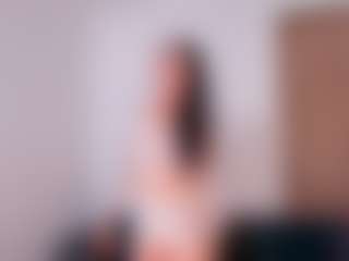 KasandraMature MILF webcam performer live streaming