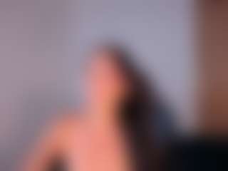 Live cam show with KasandraMature - Camel Toe on CamwithHer