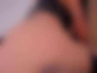 Live cam show with KasandraMature - Shaved Pussy Mature on Fling VIP Chat