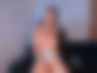 Live cam show with KasandraMature - Mature Young Adult on CamwithHer
