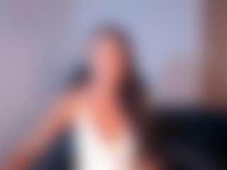 Live cam show with KasandraMature - Squirt Mature on StripNow