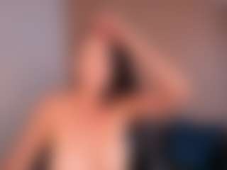 Live cam show with KasandraMature - Camel Toe on fapnchat