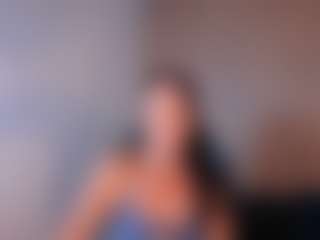 Live cam show with KasandraMature - Bedroom Asian on CamwithHer