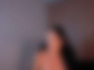 KasandraMature MILF webcam performer live streaming