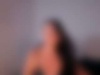 KasandraMature MILF webcam performer live streaming