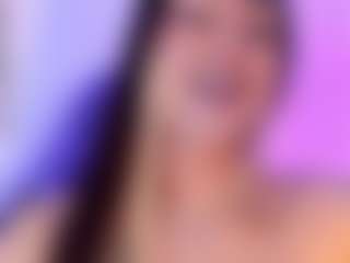 Live cam show with liaa-18 - Smoking on SquirtSoMuch