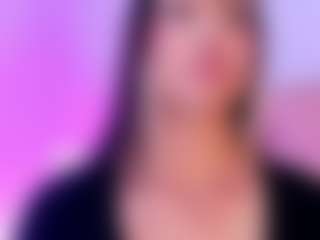 liaa-18's Live Sex Cam Show
