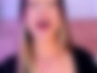 Live cam show with liaa-18 - Smoking on Camsoda