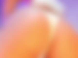liaa-18's Live Sex Cam Show