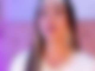 liaa-18's Live Sex Cam Show