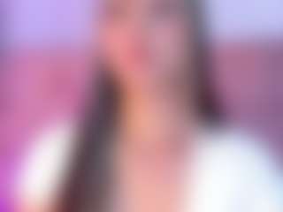 liaa-18's Live Sex Cam Show