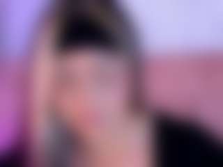 Live cam show with liaa-18 - Normal on https://playwithruby.com