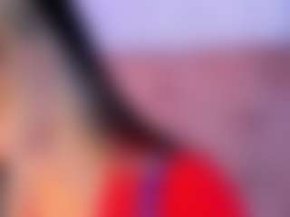 liaa-18's Live Sex Cam Show
